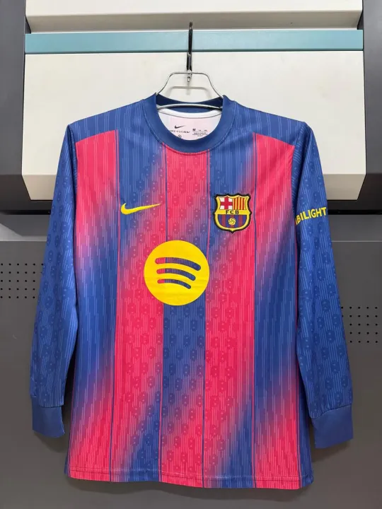 Barcelona%20new%20home%20kit%2025/26%20full%20sleeves%20jersey%20-%20Image%202