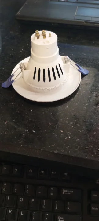 Ceiling%20Downlight%20Bulb%20Holder%20Cieling%20Light%20Holder%20Screw%20type%20E27-3%20Inch%20PVC%20Plastic%20-%20Image%202