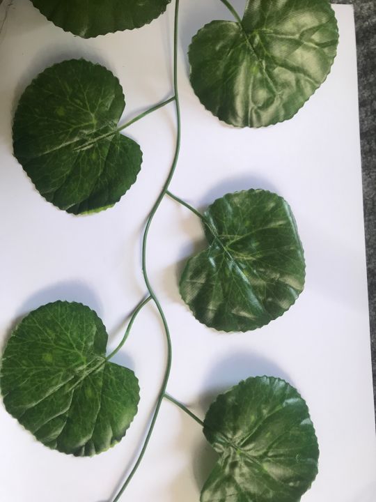 Leaf%20Vine%20Decor%20Strand%20%20Per%20-%207ft%206inc%20-%20Image%204