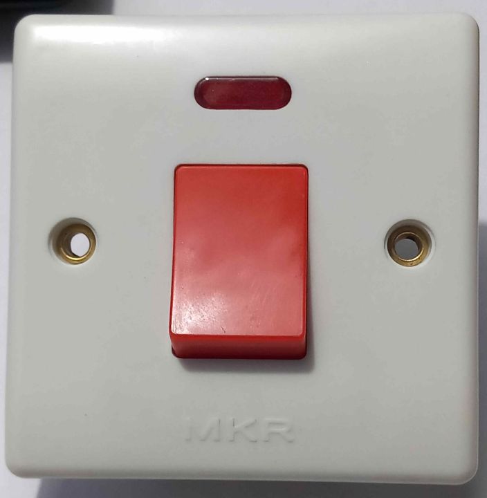 MOTOR%20DP%20SWITCH%2050A%20/%20MOTOR%20&%20GEYSER%20SWITCH%20-%20Image%204