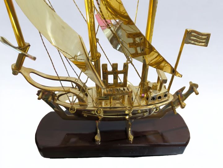 Table%20Decor%20Wooden%20Brass%20San%20Felipe%20Ship%20Luxurious%20Decorative%20Ship%20Figurine%2013%20Inch%20-%20Image%204