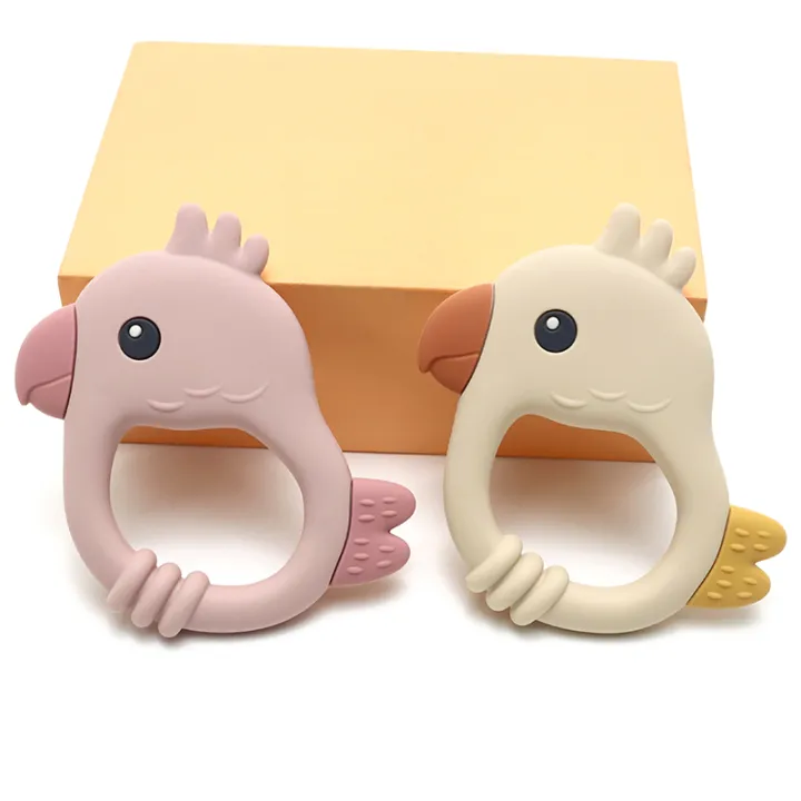 2026%20New%20Design%20Colorful%20Parrot%20Teether%20-%20Food-Grade%20Silicone%20Baby%20Teething%20Toy%20(BPA-Free)%20Baby%20Teether%20-%20Image%205