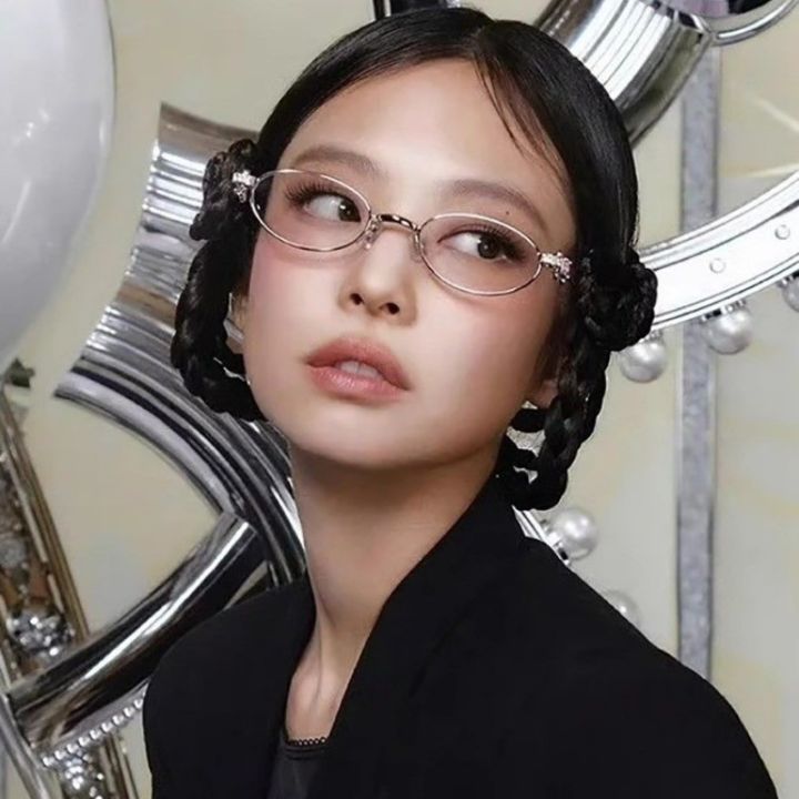 Fashion%20Style%20Women's%20Eyeglasses%20Oval%20Shape%20Blue%20Light%20Blocking%20Women's%20Frame%20Glasses%20Popular%20Stylish%20Girls%20Glass%20-%20Image%203