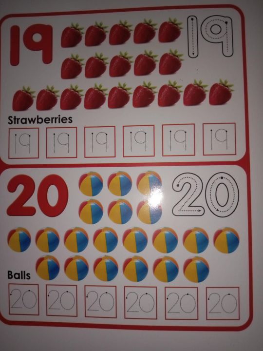 Wipe%20&%20Clean%20Writing%20%7C%204-Book%20Set%20Capital,%20Small,%20Counting%20&%20Urdu%20alphabet%20%7C%20With%20marker%20-%20Image%205