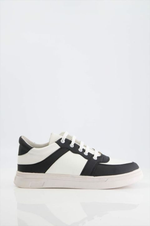 Sneako%20Stylish%20Black%20Sneakers%20for%20Men%20-%20High%20Quality%20Sneakers%20for%20Parties%20-%20Image%209