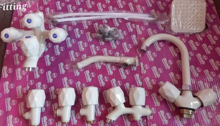 Daimnd%20bath%20set%20brass%20abs%20head%20complete%207%20pcs%20customized%20-%20Image%204