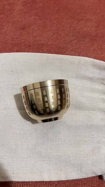 Gold Feng Shui Hundred Blessings Bowl Fine Workmanship Meaningful Copper Materials Exquisite Mini