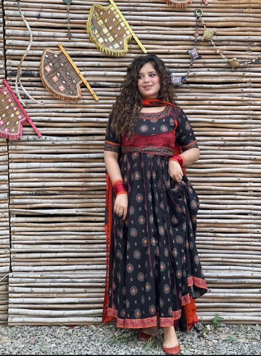 🌸 BIN SAEED Luxury Digital Print Airjet Lawn 90/88 | Summer Collection ...