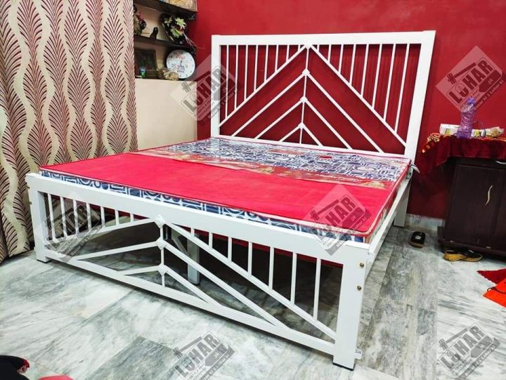Iron Double Bed (super luxury design)
/ Queen Size and King Size