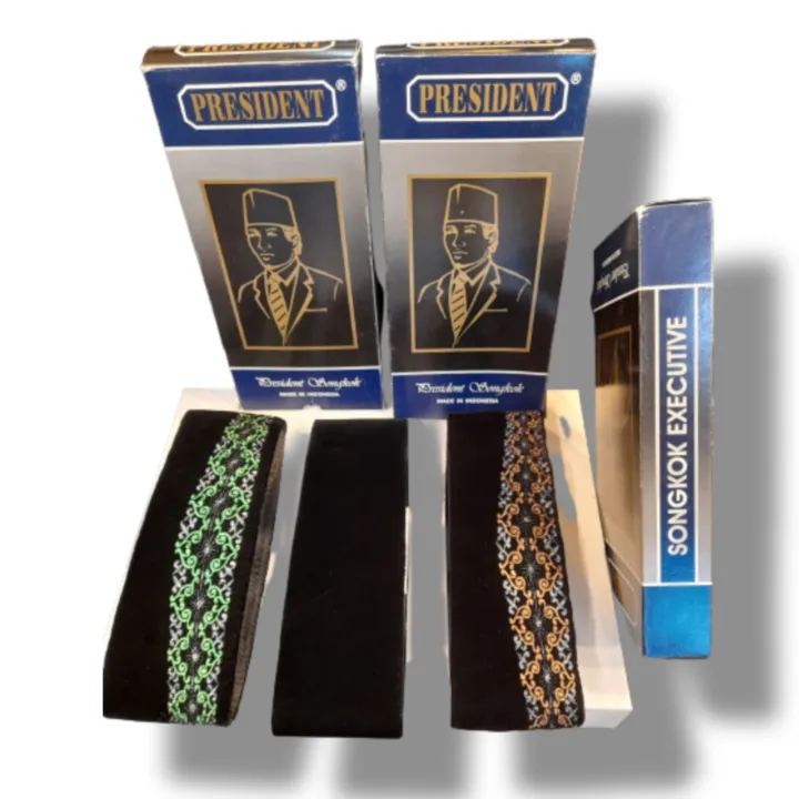 songkok,topi%20a%20traditional%20songkok%20hat%20for%20muslims%20-%20Image%205