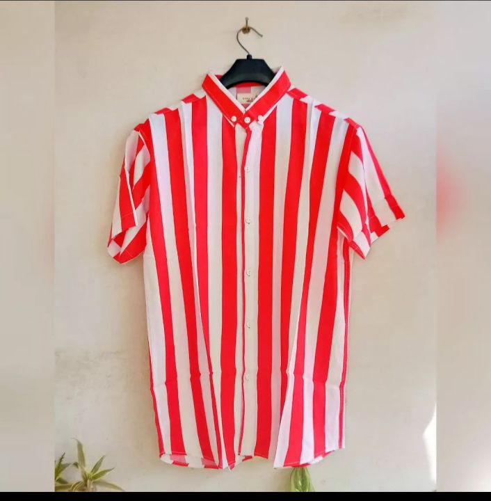 Vertical lining strip shirts for men half sleeves