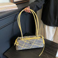 New Retro American Style Crossbody Bag Women's Handbag Fashionable Handheld Bag Casual Single Shoulder Bag Simple Style Handbag. 