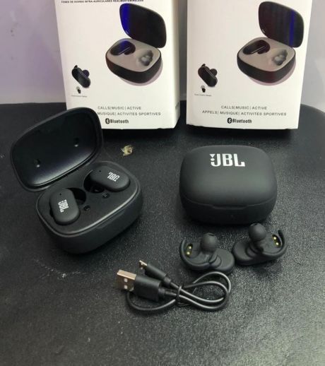 Jbl%20By%20Harman%20P12%20Bluetooth%20Truly%20Wireless%20In-Ear%20Headphones%20-%20Image%202