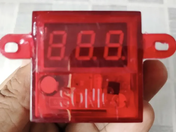 High%20Quality%20Digital%20DC%20Volt%20Meter%208V%20To%2030V%20DC%20Volt%20meter%208-30V%20DC%2012V%20meter%20For%20Battery%20indicator.%20DC%20Meter%2012V%20for%20battery%20monitor%20-%20Image%203