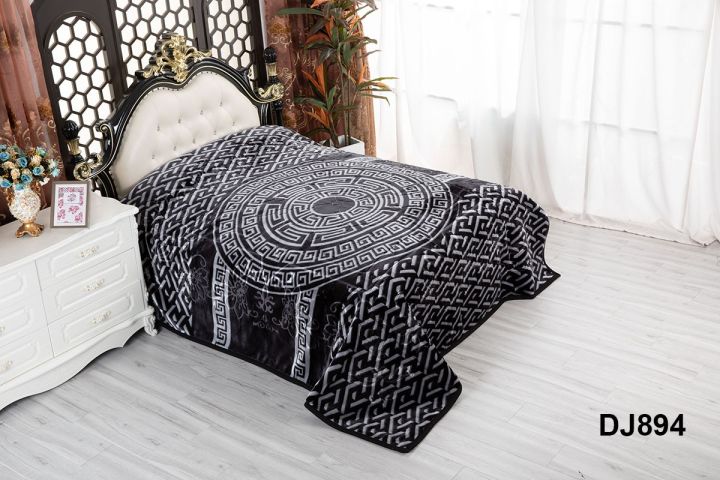 DOUBLE%20BED%20KOREAN%20CLASSIC%20BLANKET%20-%20Image%203