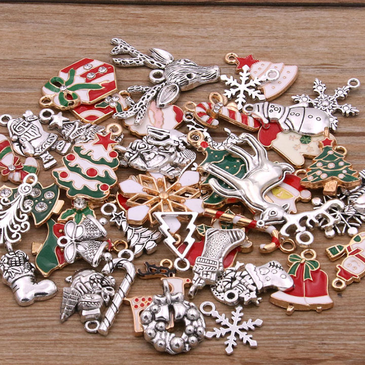 Random%2020Pcs%2010-%2040%20Style%20Alloy%20Metal%20Christmas%20Drop%20Oil%20Charms%20Gold%20Color%20Pendant%20For%20DIY%20Bracelet%20Necklace%20Jewelry%20Making%20-%20Image%205