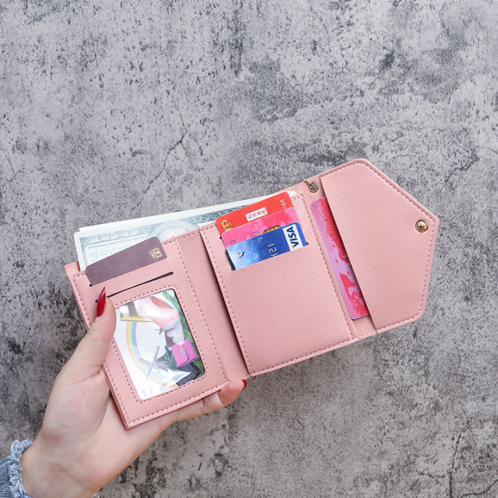 Wallet%20Women's%202024%20New%20Short%20Style%20Tassel%20Pendant%20Litchi%20Pattern%20Money%20Clip%20Card%20Bag,%20Cute%20Zero%20Wallet%20in%20Hand%20-%20Image%204