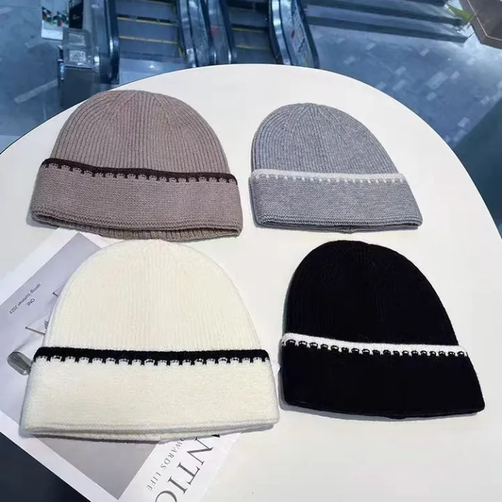 Minimally%20Color%20Blocking%20Striped%20Knitted%20Hats%20For%20Women%20Versatile%20In%20Autumn%20And%20Winter%20Fashionable%20And%20Trendy%20Warm%20Caps%20-%20Image%202