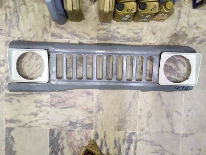 Suzuki potohar old model grill with light covers 