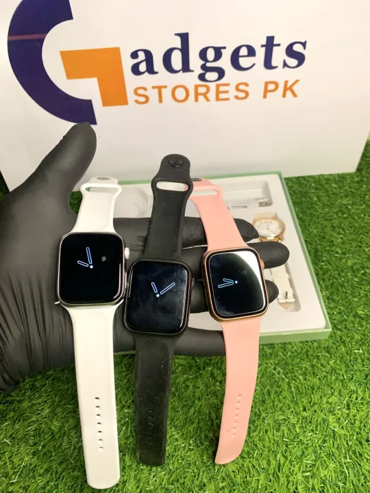 I-530%20Mini%20Series%2010%2045%20mm%20%20Smart%20Watch%20Smartwatch%20I530%20With%202%20Straps%20and%203%20Ladies%20Watches%20-%20Image%204