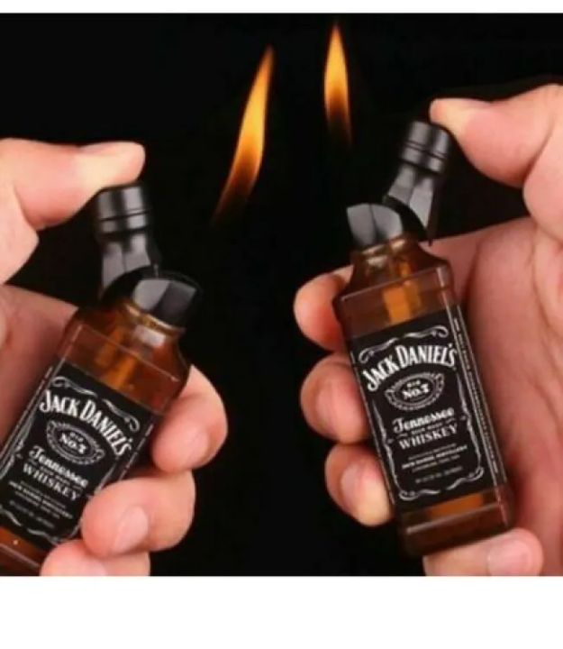 JACK%20DANIELS%20Bottle%20Lighter%20Refillable%20New%20Unique%20gas%20lighter%20-%20Image%202