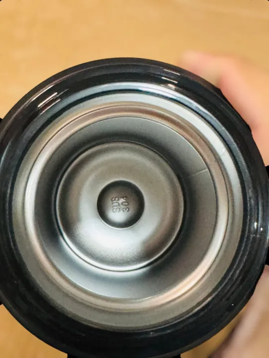 original%20Huxuan%20Flask%20for%20Hot%20Drink%20Large%202L%20Thermo%20Flask%20Premium%20Triple-Walled%20Vacuum%20Insulated,%20Hot%20Water%20Flask%20with%20Copper%20Layer,%20Keeps%20Hot%2024h%20Cold%2024h,%20Stainless%20Steel%20Cup-lid,%20BPA-Free,%20100%25%20Leakproof%20-%20Image%209