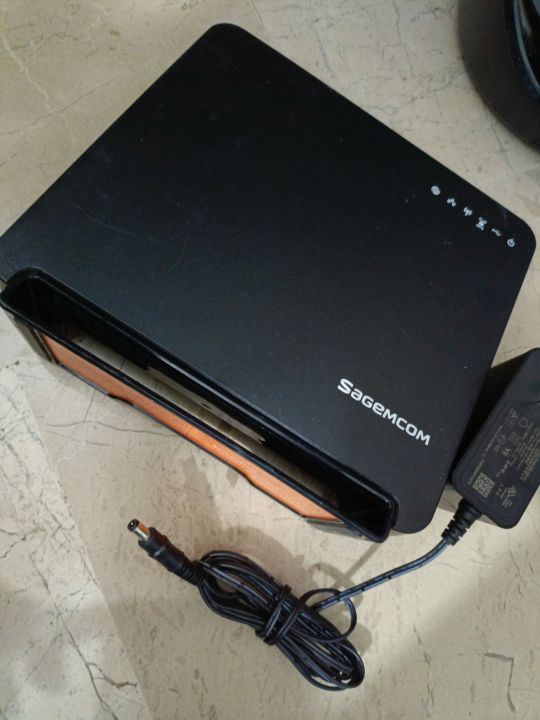 SAGEMCOM%20FAST%205260%20DUAL-BAND%20WIRELESS%20WI-FI%20ROUTER%20-%20Image%205