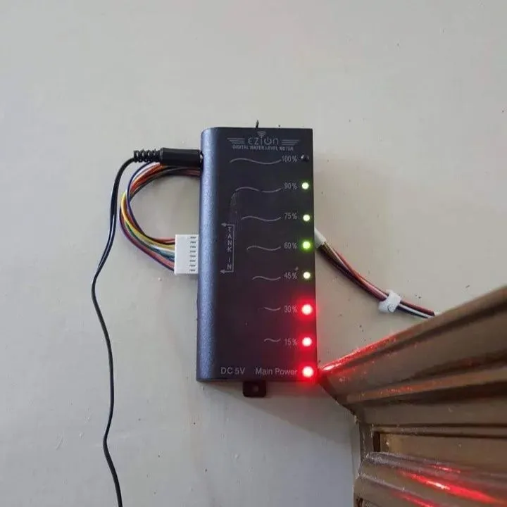 Ezion%20Water%20Tank%20Level%20Meter%20with%208%20Aluminum%20Sensors%20%E2%80%93%20Multi-Level%20Monitoring%20for%20Accurate%20&%20Rust-Free%20Water%20Detection%20-%20Image%202