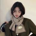 Scarf female winter new atmosphere sense of double-sided students cute warm thickened knitting senior sense of scarf. 