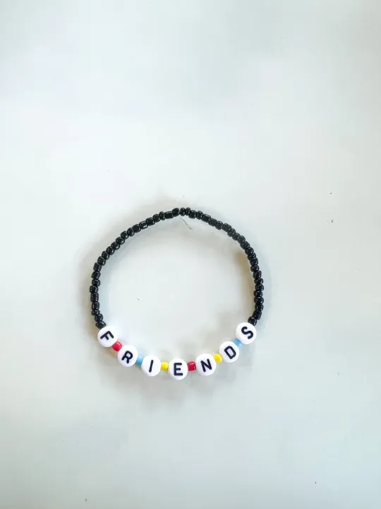 FRIENDS%20theme%20bracelet%20stretchable%20bracelet%20-%20Image%203