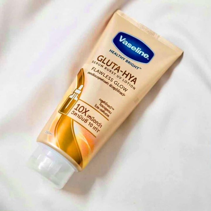Vaseline%20Healthy%20Bright%20Gluta-Hya%20Serum%20Burst%20Lotion%20(Dewy%20Radiance)%20-%20300ml%20-%20Image%202