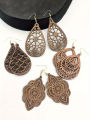 4 Pairs/ Set Vintage Carved Flower Pattern Dangle Earrings Elegant Retro Style Wooden Jewelry Delicate Female . 