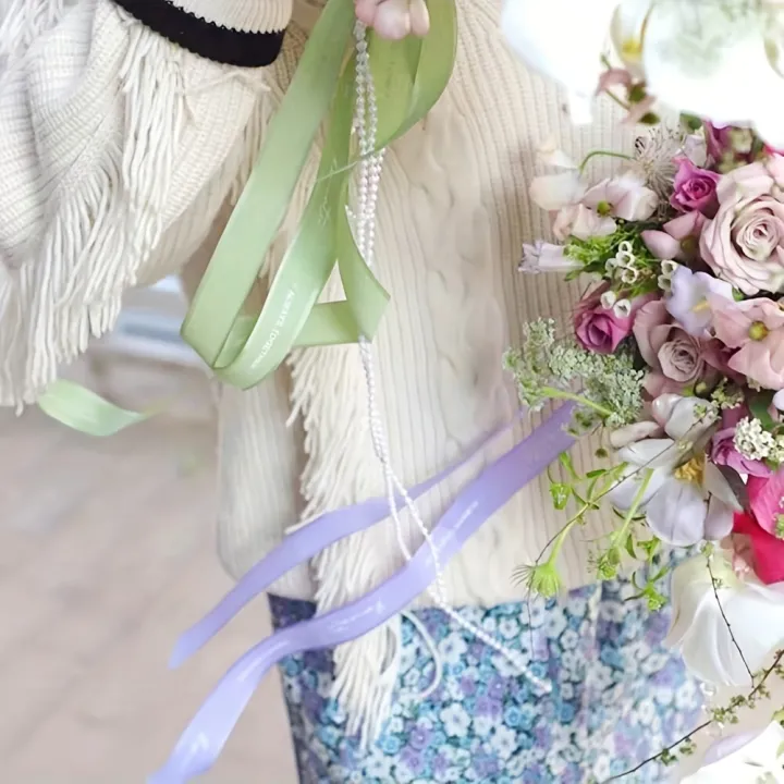 5-yard%20flower%20bouquet%20packaging%20ribbon%20%20box,%20%20baked%20bow%20ribbon%20-%20Image%202