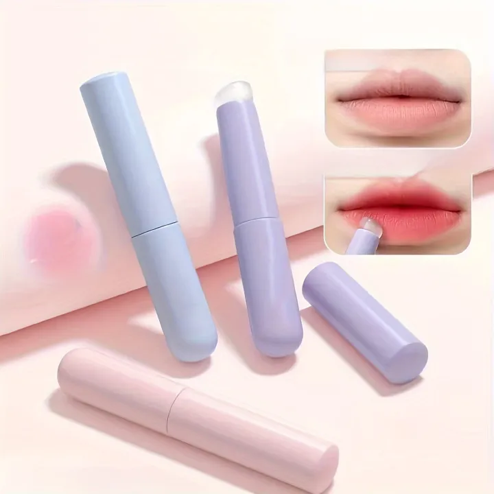 Silicone%20Lip%20Brushe%20with%20ABS%20Plastic%20Handle,%20Portable%20Lipstick%20&%20Lip%20Balm%20Applicator%20with%20Cap,Perfect%20Blending%20&%20Smudge%20Cover%20-%20Image%203