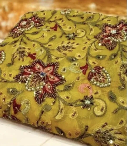 New%20Design%20karhai%20Suit%20Full%20Best%20quality%20suit%20Size%20available%20Ak%20haddad%20-%20Image%202