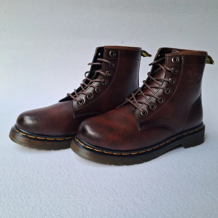 Cherry%20Brown%20DR%20Martin%20For%20Men%20-%20Image%202