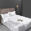 4pcs Pure Silk Bedding Sets High End Quilt Bed Cover Set Duvet Cover Bedsheet Pillowcases Natural Luxury Bedcloth Sets. 