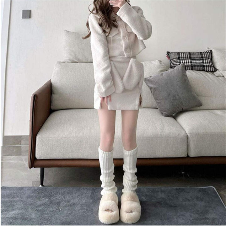 Winter%20Japanese%20College%20Style%20Retro%20Button%20Leg%20Warmer%20Women's%20Knitted%20Sock%20Cover%20white%20Long%20Pile%20Socks%20-%20Image%206