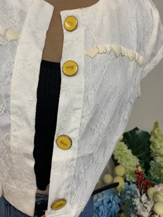 Crop%20Top%20Cardigan%20with%20Lace%20%E1%80%A1%E1%80%95%E1%80%B1%E1%80%AB%E1%80%BA%E1%80%91%E1%80%95%E1%80%BA%E1%80%A1%E1%80%84%E1%80%BA%E1%80%B9%E1%80%80%E1%80%BB%E1%80%AE%E1%80%A1%E1%80%90%E1%80%AD%E1%80%AF%20AyeyarMark%20trendy%20fashion,%20perfect%20for%20layering%20-%20Image%205