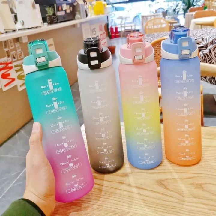 Sports%20Water%20Bottle%20with%20Straw%201%20Litre%20Leakproof%201000ml%20with%20Filter%20Time%20Marking%20BPA%20Free%20Tritan%20Plastic%20Kids%20Men%20Women%20Cycling%20Gym%20Hiking%20Running%20-%20Image%207