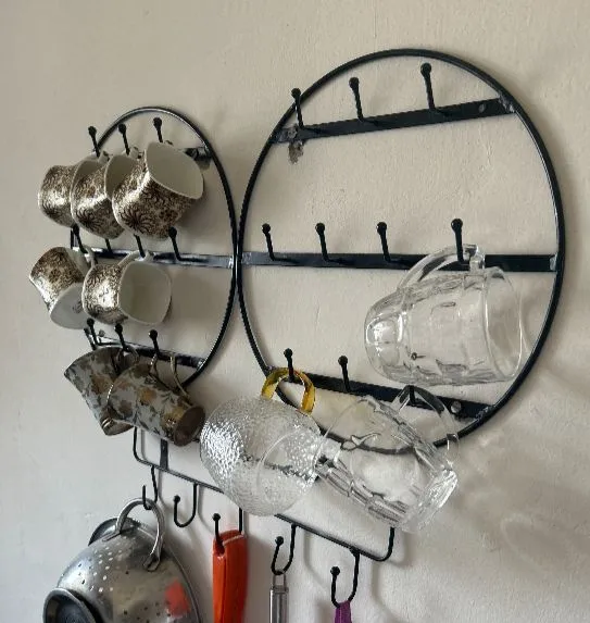 Metal%20Coffee%20Cup%20Rack%20Wall%20Mounted%20Coffee%20Mug%20Hanger%20Wall%20Mug%20Rack%20in%20Kitchen%20or%20Coffee%20Bar%20for%20Mug%20Display%20or%20Storage,%20Wall%20Coffee%20Mug%20Holder%20-Space%20Saver%20-%20Image%204