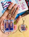 Customised your photo keychain / resin keychain. 