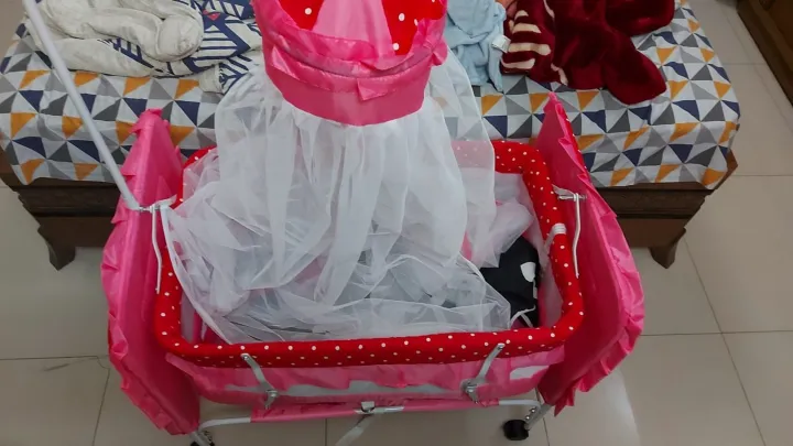 Baby%20Swing%20Cot%20Cradle%20Dual%20Stands%20Support%20along%20with%20Mosquito%20Net%20-%20Image%202