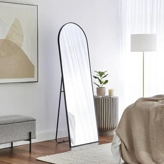 floor%20mirror%20-%20Image%202