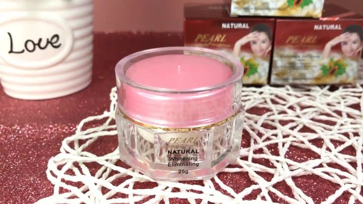 Natural%20Pearl%20Whitening%20&%20Anti%20Aging%20Cream%20-%20Image%204