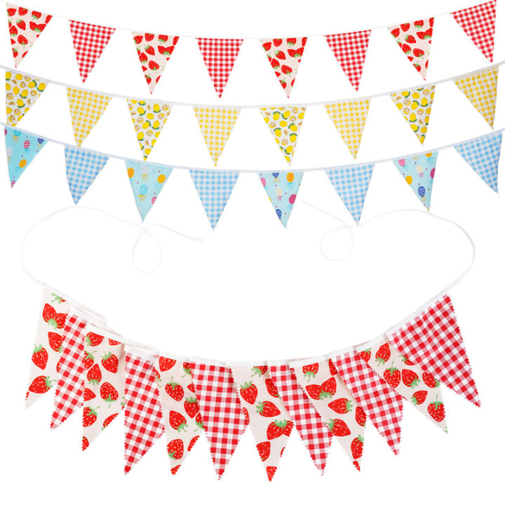 12 Pcs of Red Strawberry Checkered Single-Layer Fabric Triangle Flag for Wedding Western Style Wedding Decoration String Flag