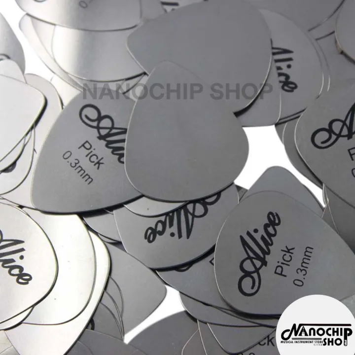 (Ready%20to%20send)%20stainless%20steel%20guitar%20pick%20stainless%20steel%20guitar%20pick%200.3mm%20teardrop%20triangle%20shape%20-%20Image%204