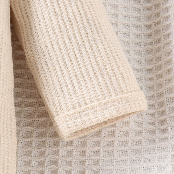 2PCS%20Autumn%20New%20Style%200-1%20Year%20Old%20Girl%20Baby%20Sweet%20And%20Cute%20Solid%20Color%20Flying%20Sleeve%20Waffle%20Long-Sleeved%20Jumpsuit%20+%20Hair%20Band%20-%20Image%205