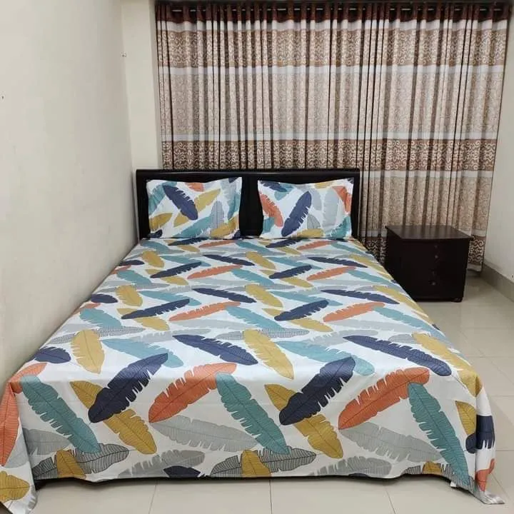 luxury%20panel%20cotton%20double%20size%20twill%20panel%20bed%20sheet%20size%20(7%C3%978)%20feet%20King%20size%20A%20with%20two%20pillow%20cover%20-%20Image%202