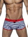 Comfortable swimsuit/clothing/swimsuit, men's quick drying stripe design, suitable for beaches and hot springs. 